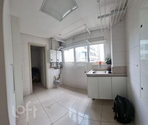 Image 28 - 348234