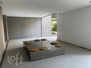 Image 17 - 348399