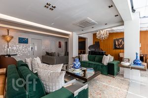 Image 14 - 348674