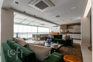 Image 23 - 348674