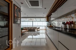 Image 27 - 348674