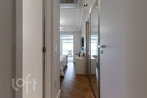 Image 40 - 348674