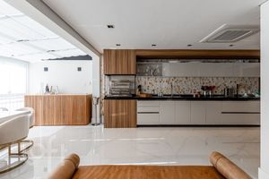 Image 26 - 348674
