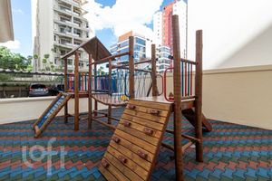 Image 57 - 349237