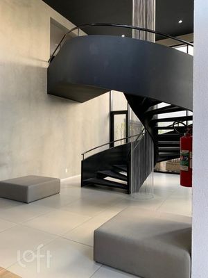 Image 16 - 349284