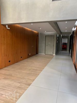 Image 15 - 349284