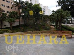 Image 10 - 349546