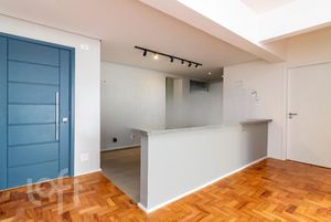 Image 4 - 349632