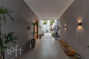 Image 33 - 349794