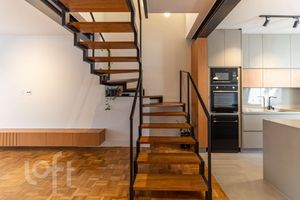Image 8 - 349794