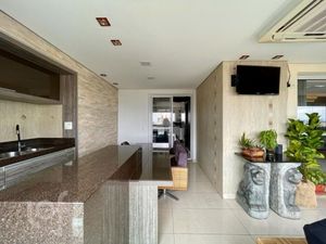 Image 18 - 350225
