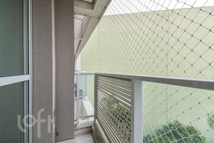 Image 9 - 350584