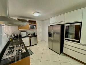 Image 8 - 350649