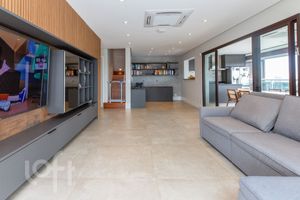 Image 6 - 351484