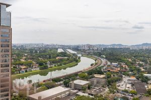Image 13 - 351484
