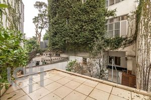 Image 4 - 351528