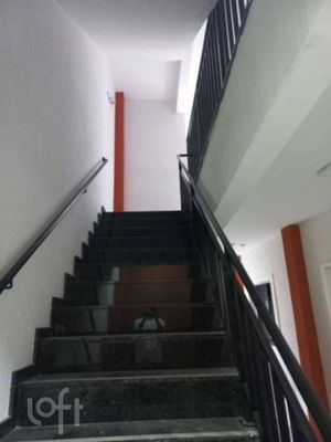 Image 7 - 352358