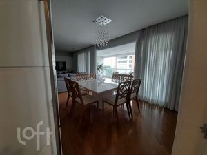 Image 28 - 352823