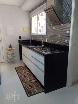 Image 30 - 352823