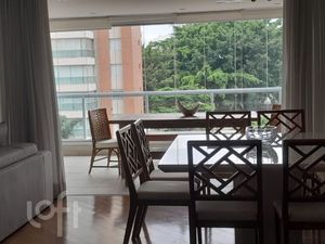 Image 3 - 352823