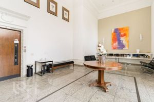Image 3 - 352952