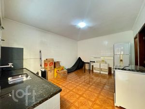 Image 39 - 352985