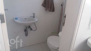 Image 19 - 353356