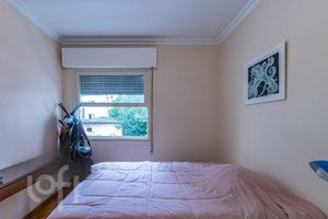 Image 13 - 353433
