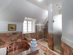Image 15 - 353482