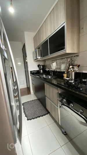 Image 6 - 353506