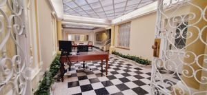 Image 22 - 353698