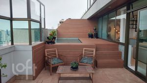 Image 37 - 353787