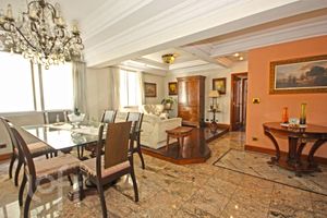 Image 30 - 354036