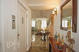Image 8 - 354036