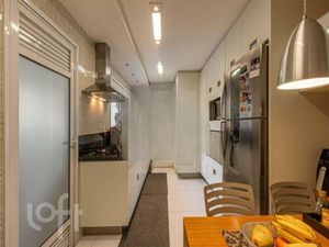 Image 6 - 354413