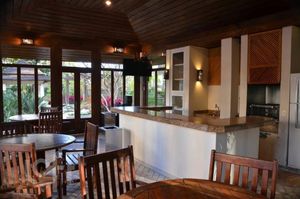 Image 17 - 354459