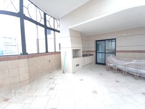Image 17 - 354837