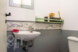 Image 31 - 354850