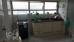 Image 8 - 354900