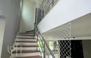Image 4 - 354973