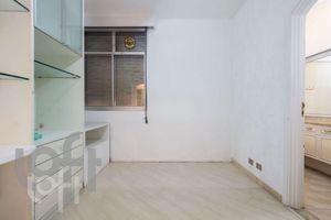 Image 21 - 355013