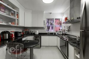 Image 14 - 355354