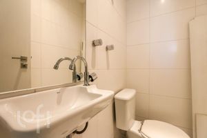 Image 31 - 355368