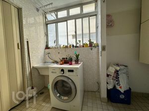 Image 17 - 355462