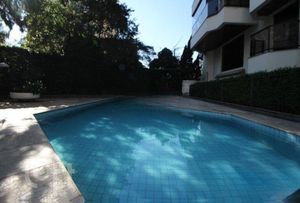 Image 15 - 355615