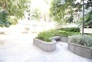 Image 37 - 355615