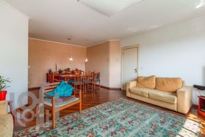 Image 4 - 355835