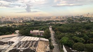 Image 11 - 356316