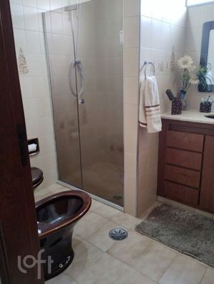 Image 19 - 356588