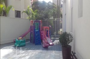 Image 19 - 356717